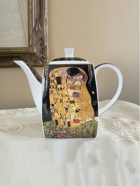 Porcelain Gustav Klimp Art Painting The Kiss Tea Pot With Gift Box